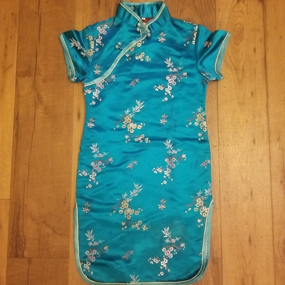 Chinese Qipao Classic Satin Cheongsam Dress - Picture 2 of 5
